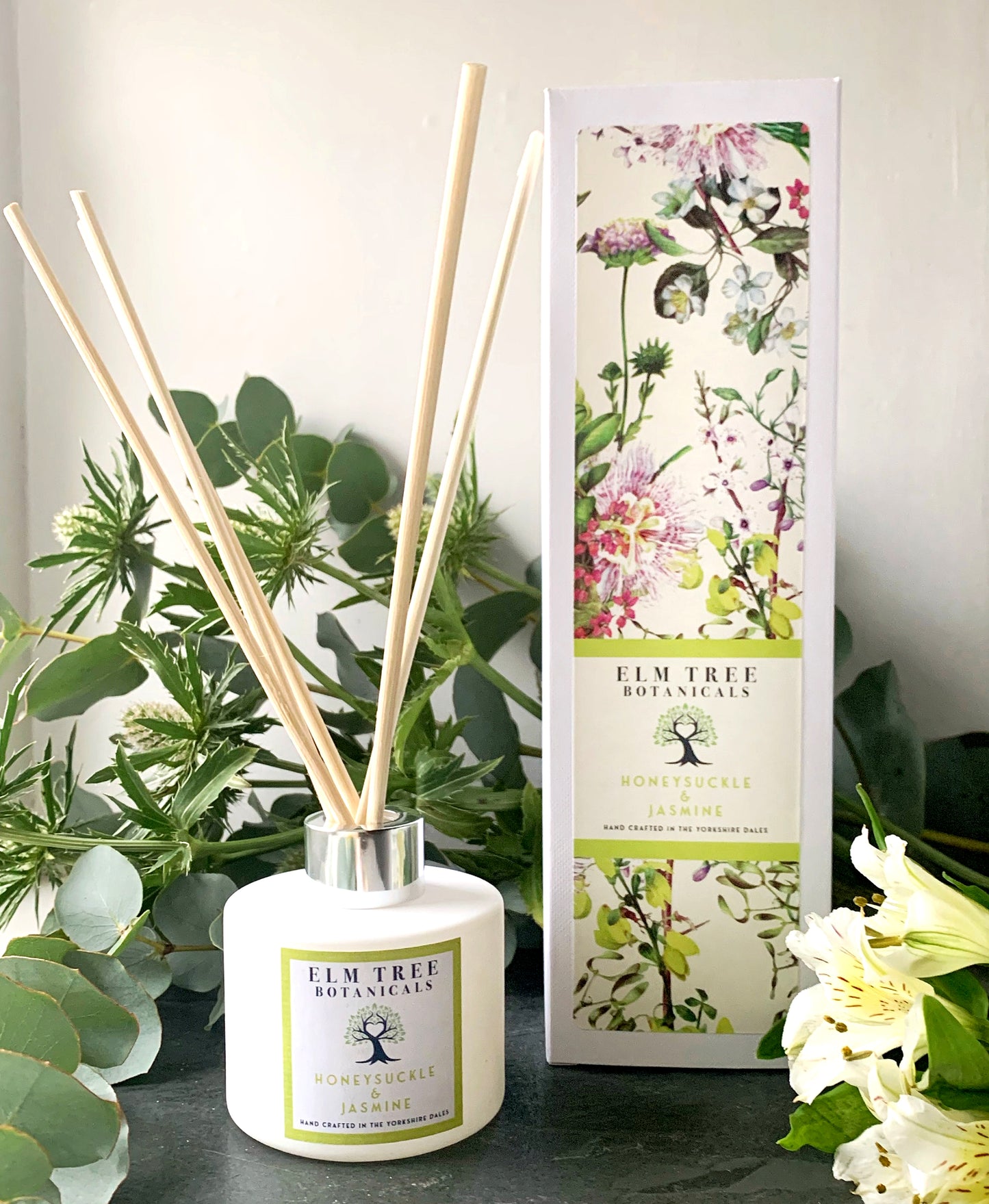 Honeysuckle & Jasmine Diffuser with box